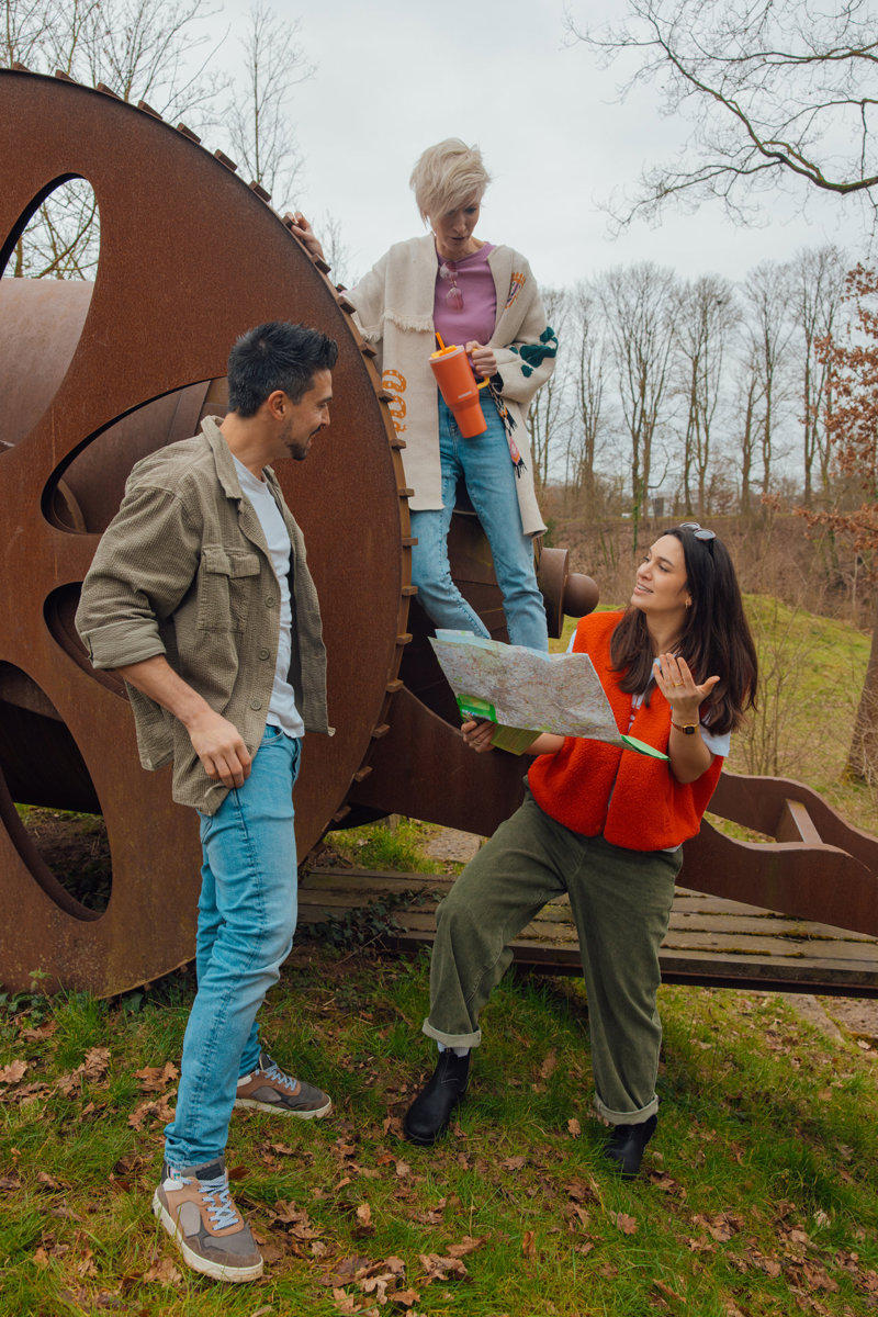 250301 Visitdiest Shoot Magazine 2025 89