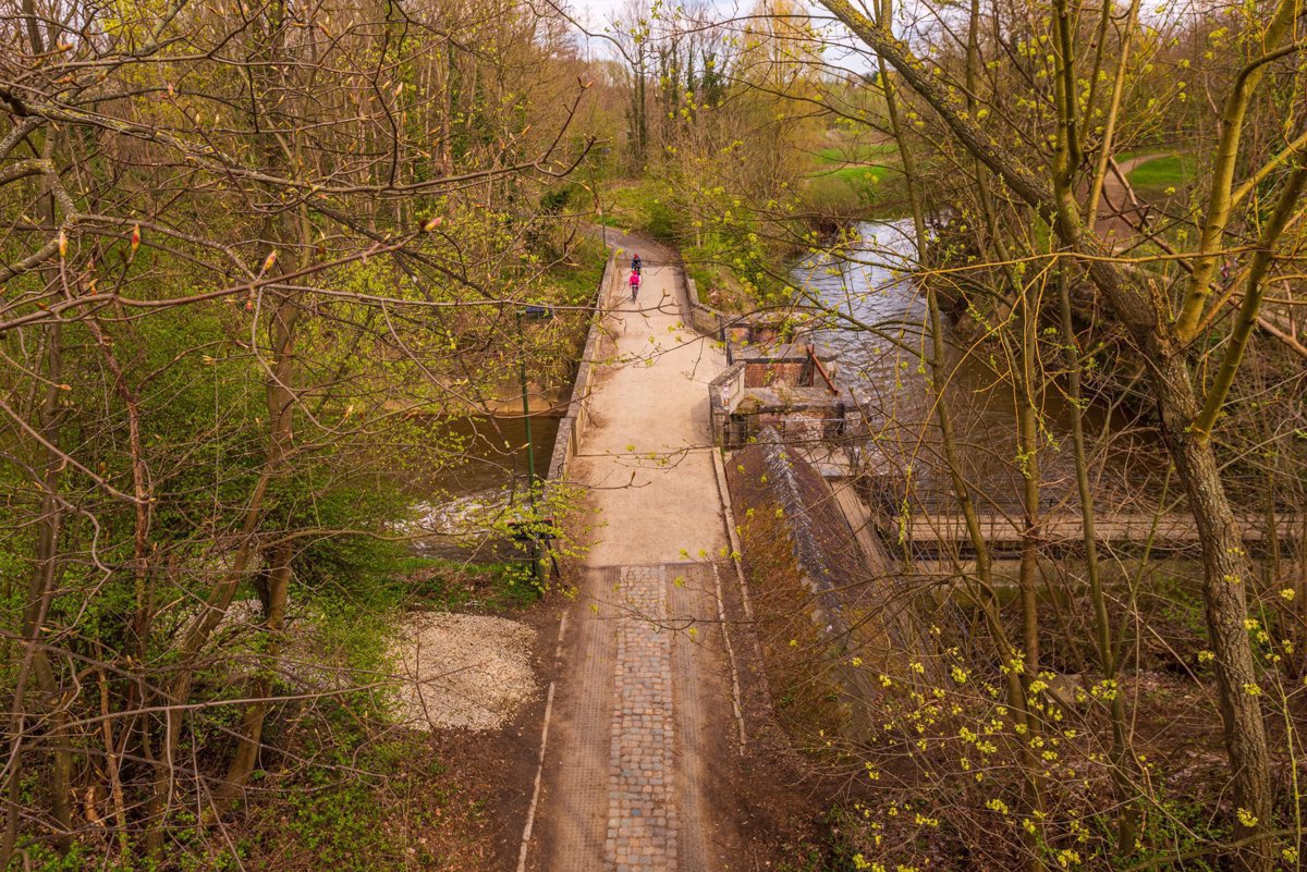 Saspoort Vanop Voetgangersbrug