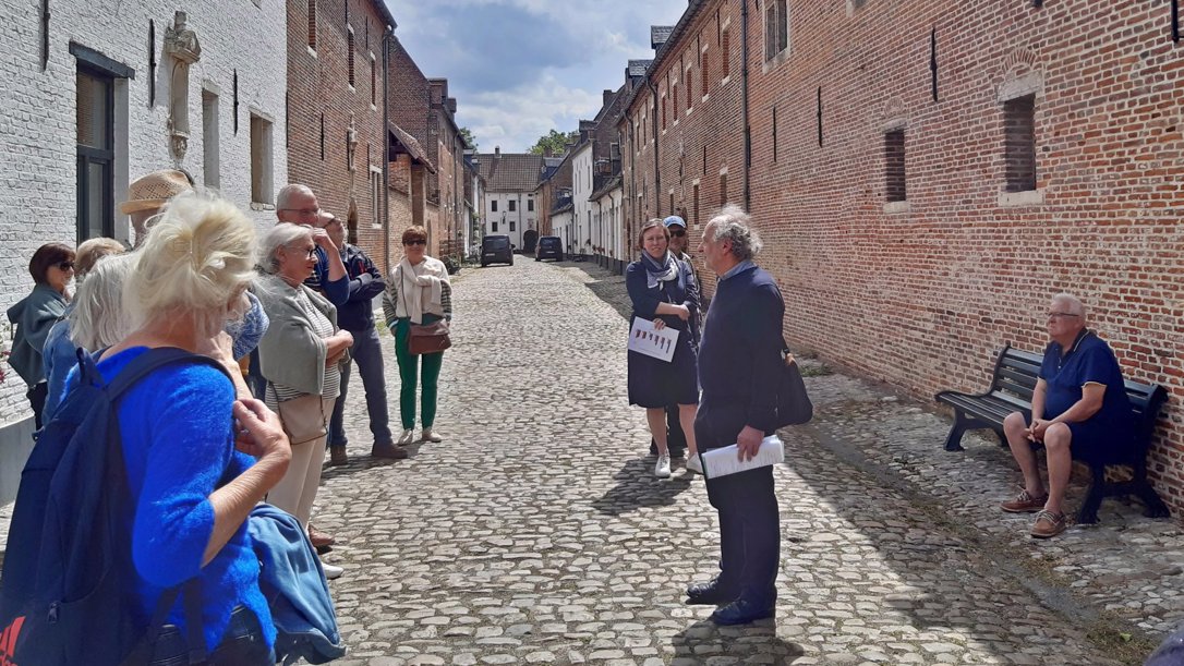 Over bittere pillen en stinkende wonden - rondleiding