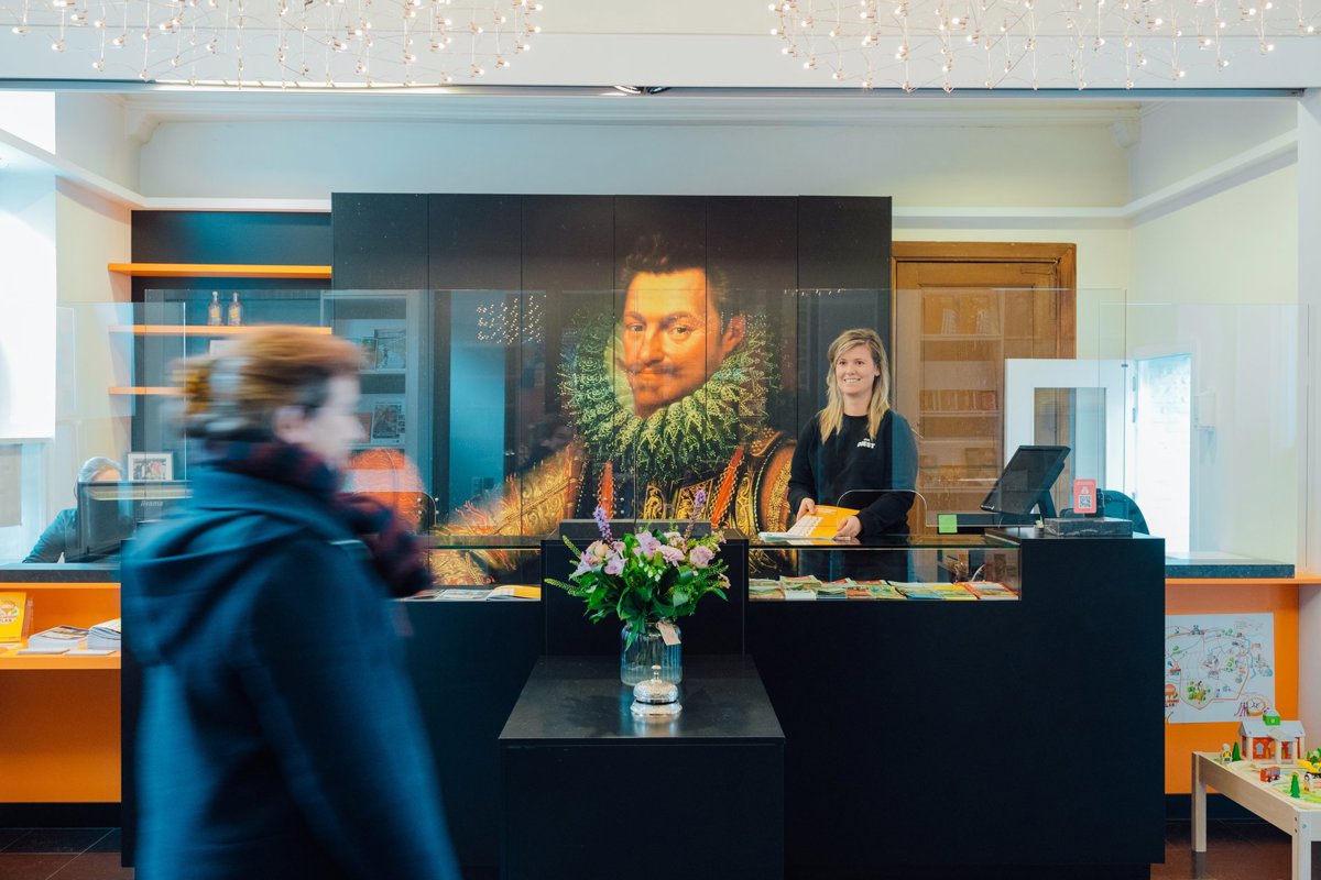 Stad Diest Streekwinkel & Balie Social Media Resolutie 38